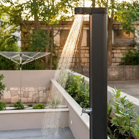 Appartement Family - Private Jacuzzi Terrace, Private Parking