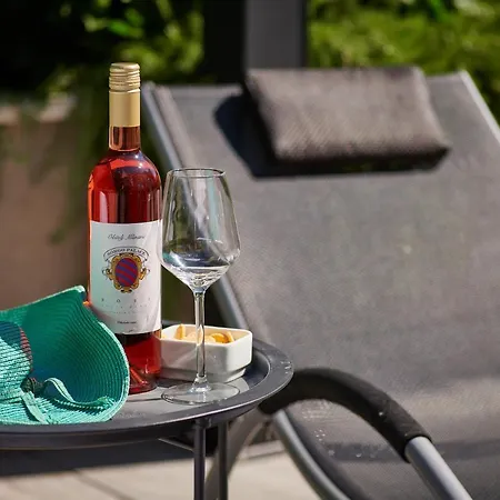 Family - Private Jacuzzi Terrace, Private Parking 杜布罗夫尼克