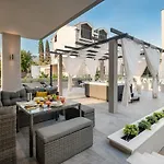 Family - Private Jacuzzi Terrace, Private Parking